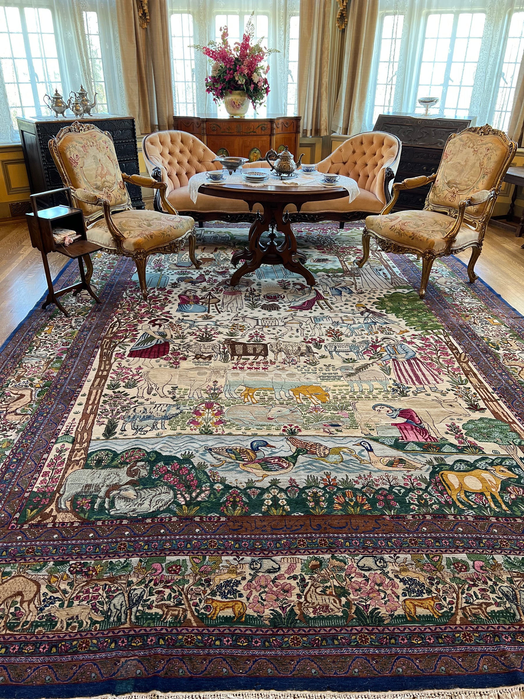 Choosing a Rare Hand-Knotted Area Rug: Factors to Consider