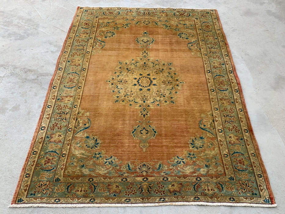 KBHM-1098 Hand-Knotted Persian Wool Rug – 5'0" x 3'9" – Beige, Light Blue & Soft Gold Traditional Medallion Rug