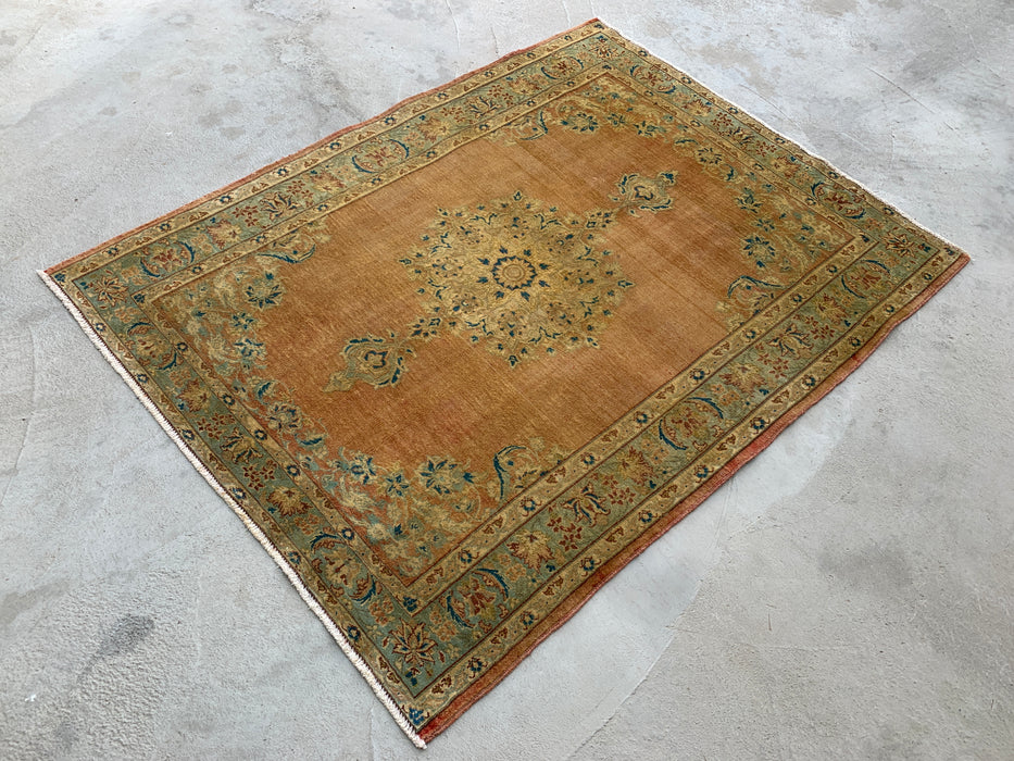 KBHM-1098 Hand-Knotted Persian Wool Rug – 5'0" x 3'9" – Beige, Light Blue & Soft Gold Traditional Medallion Rug
