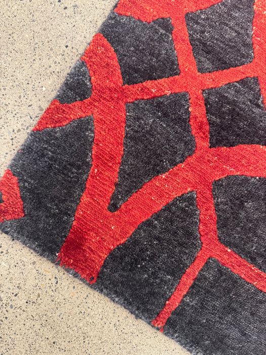 2'x3' 100% Wool Nepali Hand Knotted Area Rug