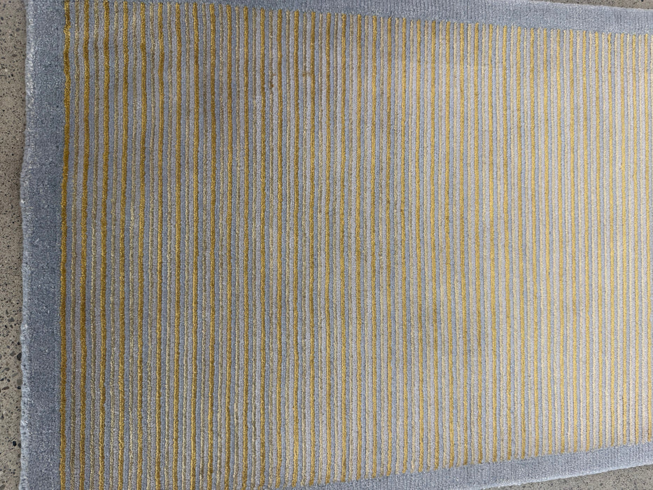 2'x3' 100% Wool Nepali Hand Knotted Area Rug