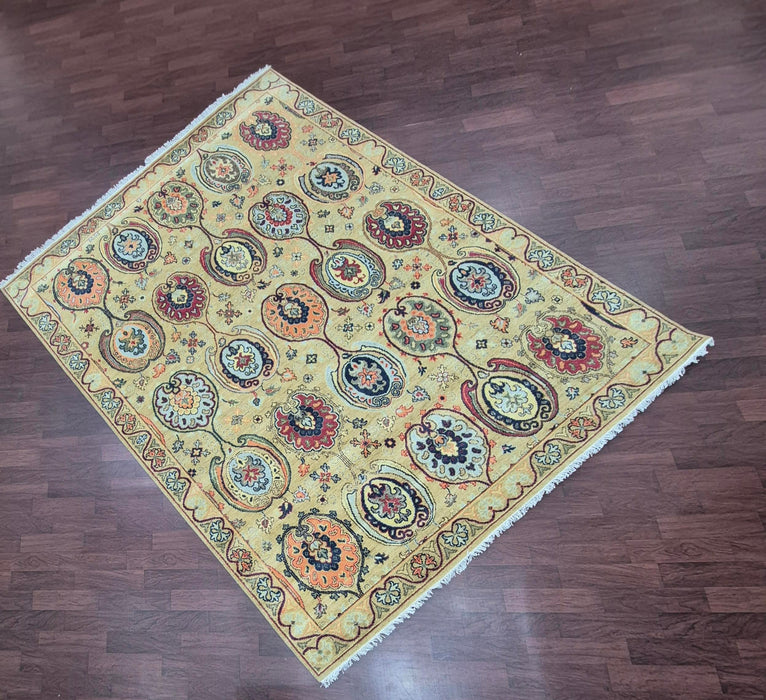 8X10FT ,HANDKNOTTED WOOLLEN CARPET , ORIENTAL DESIGN