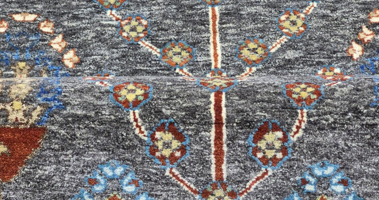 8x10 ft, Hand knottec Oriental Chinar design , Colour Tarmac