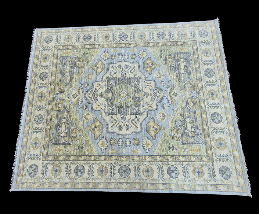 8x10 Hand Knotted Carpet ,Oriental Sherapi design ,Colour Grey / Beige