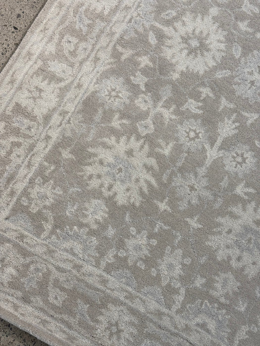 4'X6' Hand-Tufted Nepali Wool Area Rug- Neutral