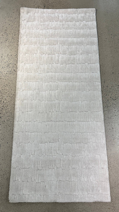 3'5" x 7'10" Belgium-Made Fine Quality Machine-Made Runner Rug - Ivory