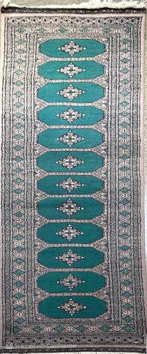 2'8" x 12'7" Bukhara 100% hand-knotted Wool