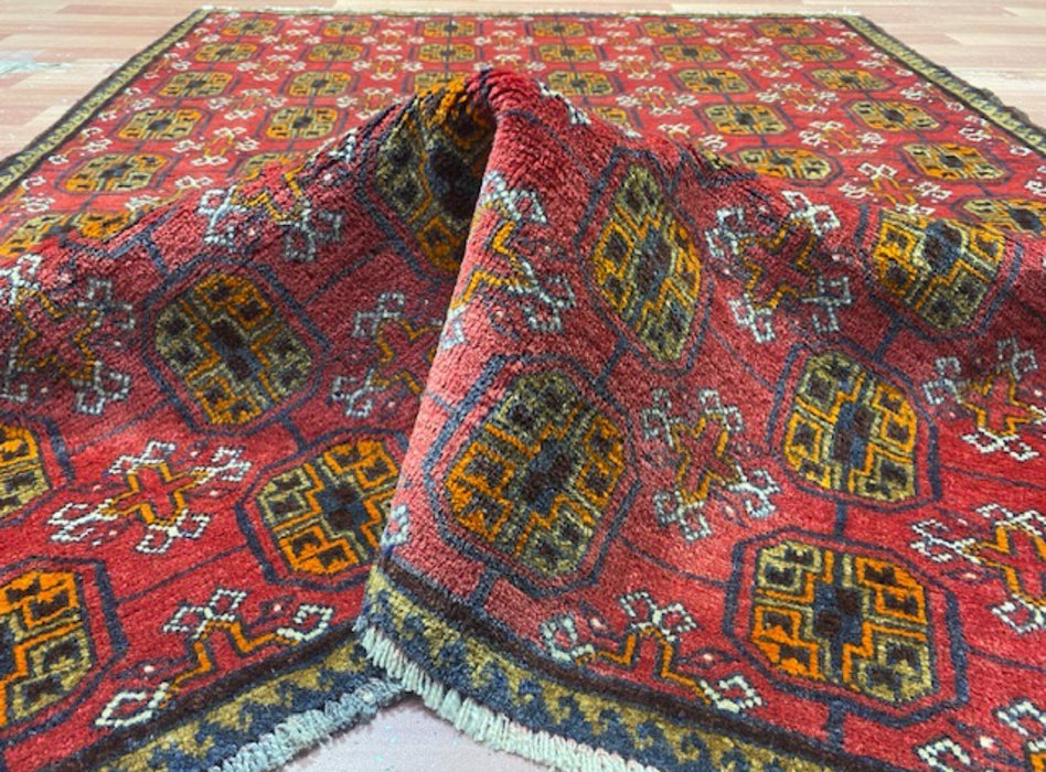 4’0” x 5’4” Hand-Knotted Turkoman Wool Rug – Classic Red Field with Gul Motifs