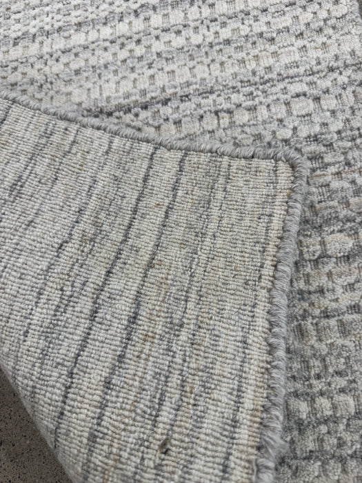 2'x3' 100% Wool Nepali Hand Knotted Area Rug