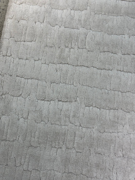 3'5" x 7'10" Belgium-Made Fine Quality Machine-Made Runner Rug - Ivory