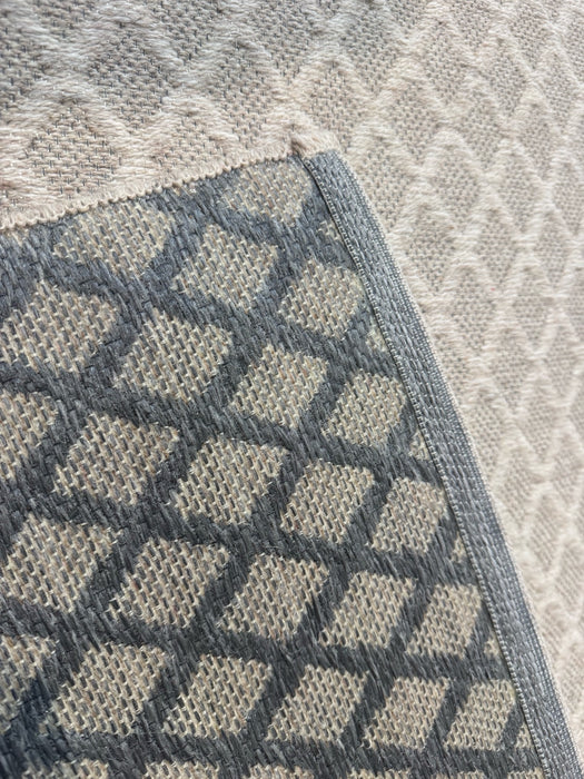 8'X10' High-Graded Wool Modern Minimalist Style Area Rug- Grey (Power-Loomed)