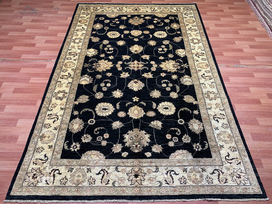 7'x10' Hand-Knotted Chobi Black/Ivory Area Rug – KB Rugs
