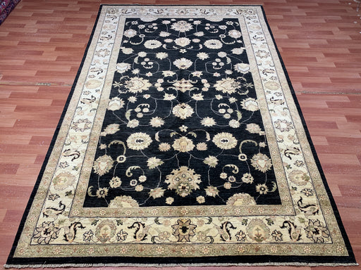 7'x10' Hand-Knotted Chobi Black/Ivory Area Rug – KB Rugs