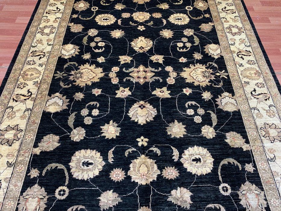 7'x10' Hand-Knotted Chobi Black/Ivory Area Rug – KB Rugs