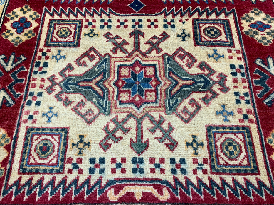 5'4" × 7'11" Hand-Knotted Kazak Wool Rug – Ivory, Red & Navy Geometric Design