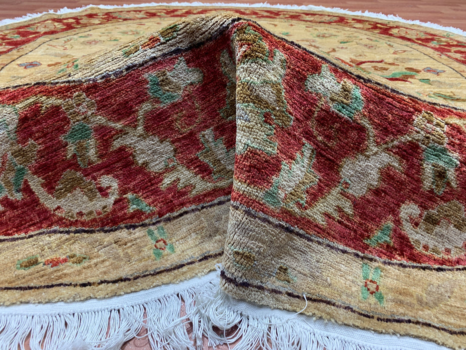 7'1" × 6'9" Hand-Knotted Round Wool Rug – Ivory & Red Floral Medallion