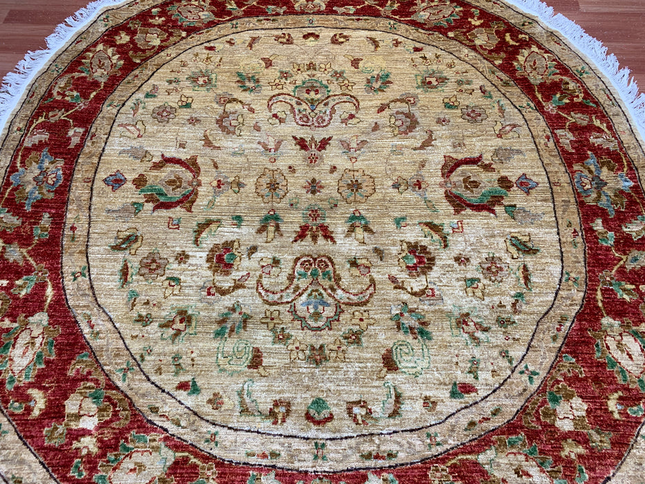 7'1" × 6'9" Hand-Knotted Round Wool Rug – Ivory & Red Floral Medallion