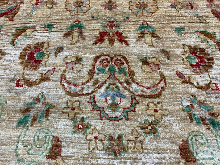 7'1" × 6'9" Hand-Knotted Round Wool Rug – Ivory & Red Floral Medallion