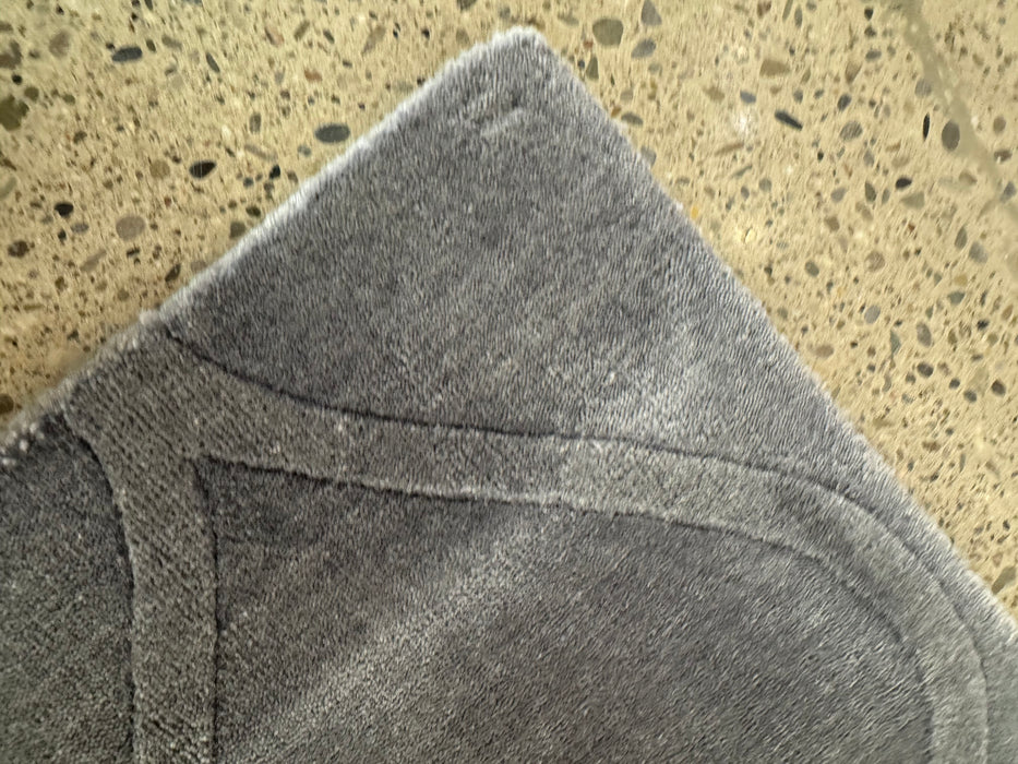 2'x3' 100% Wool Nepali Hand Knotted Area Rug