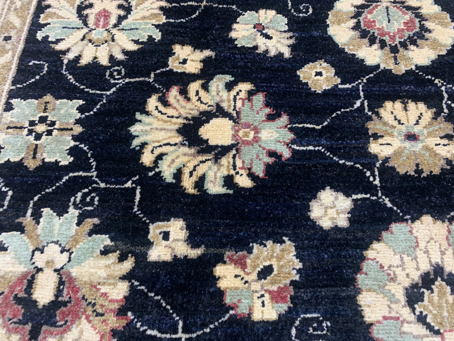 4'11" × 6'3" Hand-Knotted Ziegler Wool Rug – Black with Ivory Floral Border