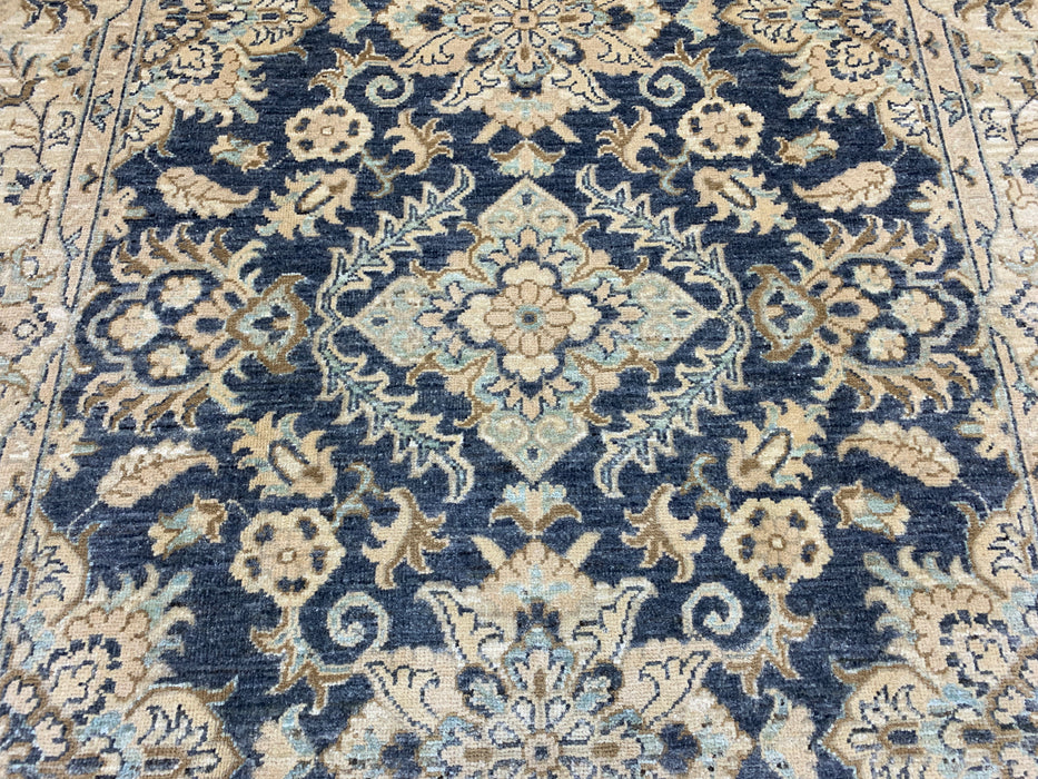 4'10" × 7'3" Hand-Knotted Wool Rug – Navy & Beige with Floral Medallion Design