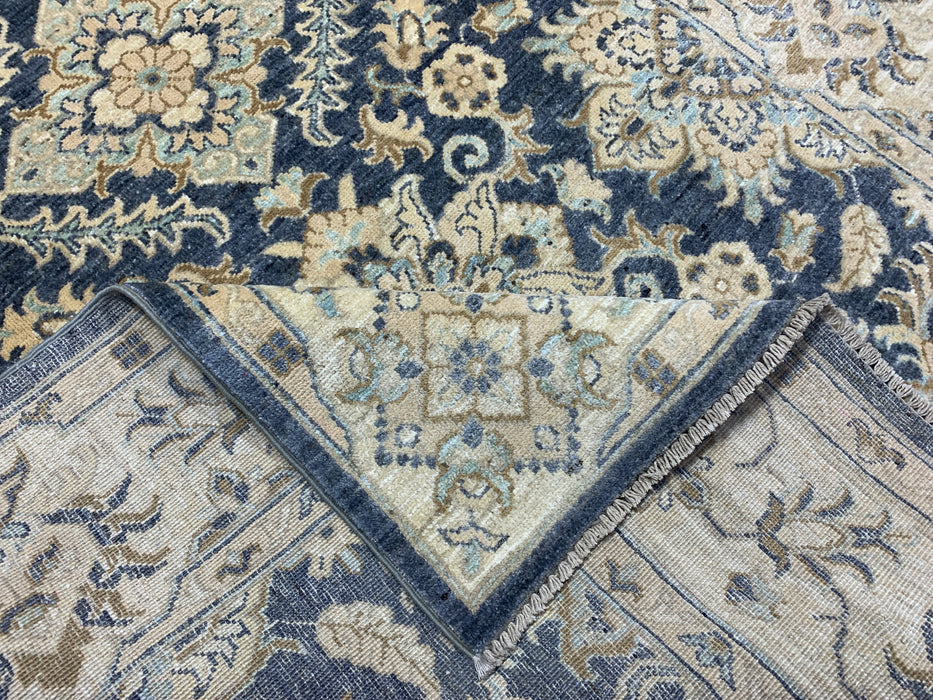 4'10" × 7'3" Hand-Knotted Wool Rug – Navy & Beige with Floral Medallion Design