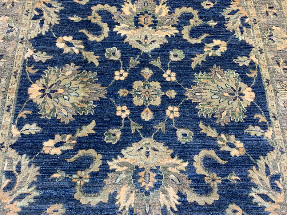 4'10" × 6'6" Hand-Knotted Wool Rug – Navy with Soft Beige & Sage Floral Border
