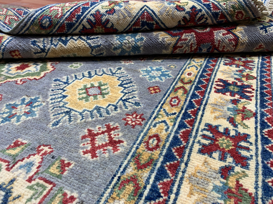 3'10" × 6'1" Hand-Knotted Wool Rug – Gray with Geometric Star Medallions