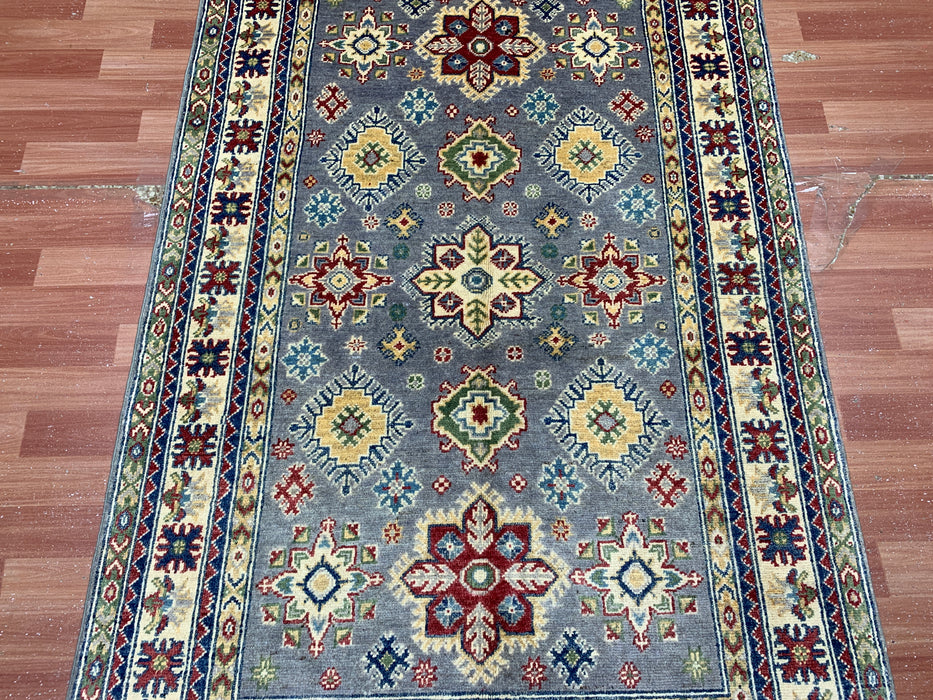 3'10" × 6'1" Hand-Knotted Wool Rug – Gray with Geometric Star Medallions