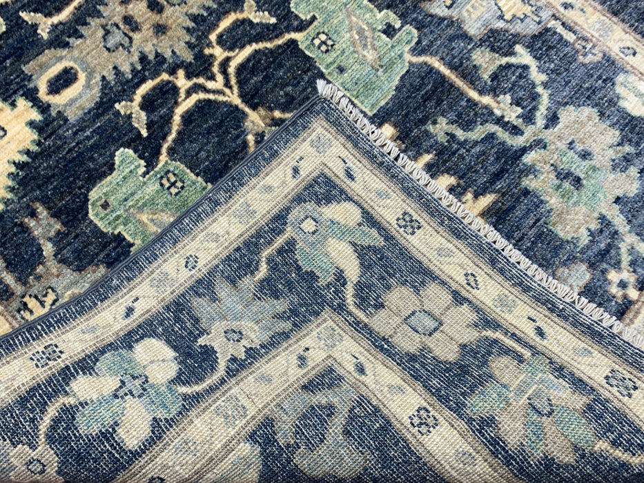 3'11" × 5'10" Hand-Knotted Wool Rug – Black with Floral Motifs