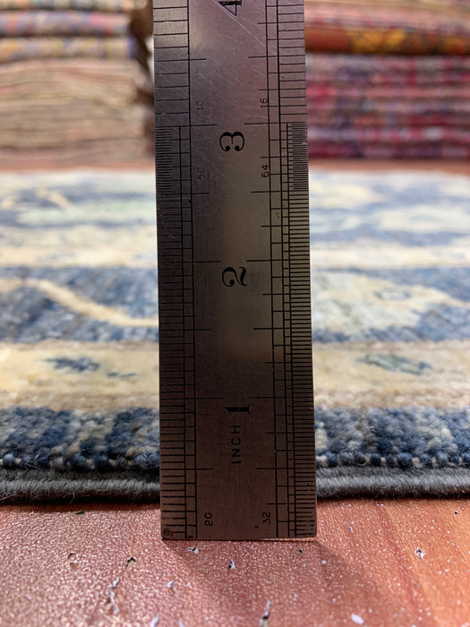 3'11" × 5'10" Hand-Knotted Wool Rug – Black with Floral Motifs