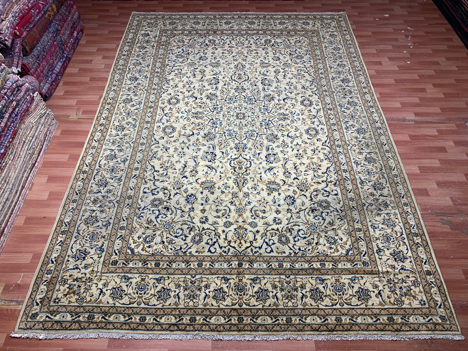 9'6" × 13'5" Hand-Knotted Wool Rug – Persian Kashan Floral Ivory & Blue
