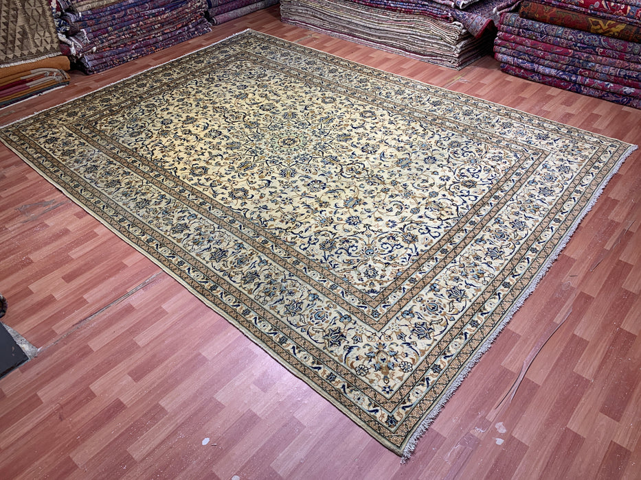9'6" × 13'5" Hand-Knotted Wool Rug – Persian Kashan Floral Ivory & Blue