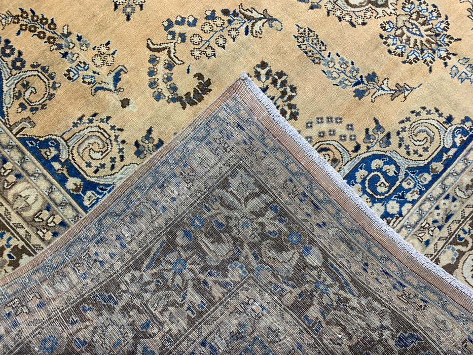 9'7" × 12'8" Hand-Knotted Persian Kashan Wool Rug – Gold Field with Blue Floral Medallion Design