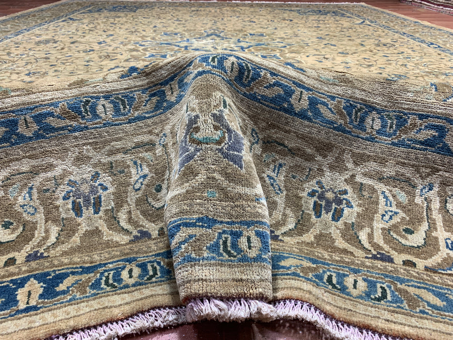 9'9" × 12'10" Hand-Knotted Persian Wool Rug – Beige with Blue Floral Medallion Design