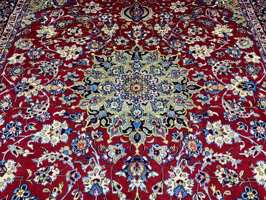 9'11" × 13'8" Hand-Knotted Wool Rug – Persian Floral Medallion Design