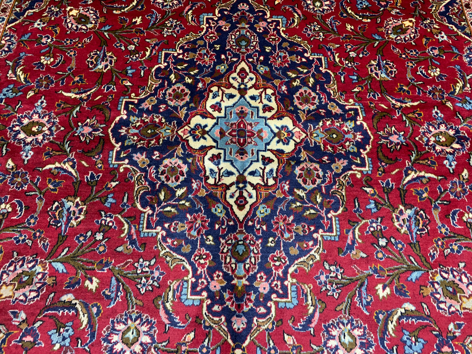 10'0" × 14'4" Hand-Knotted Wool Rug – Red Medallion with Navy Border