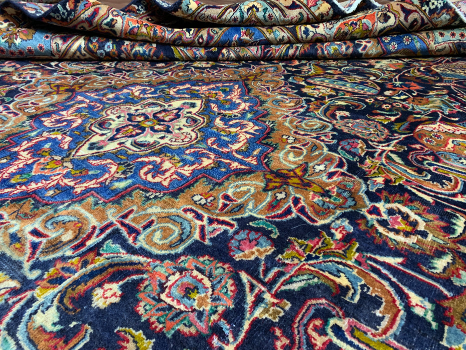 9'6" × 13'4" Hand-Knotted Wool Rug – Persian Floral Medallion Design