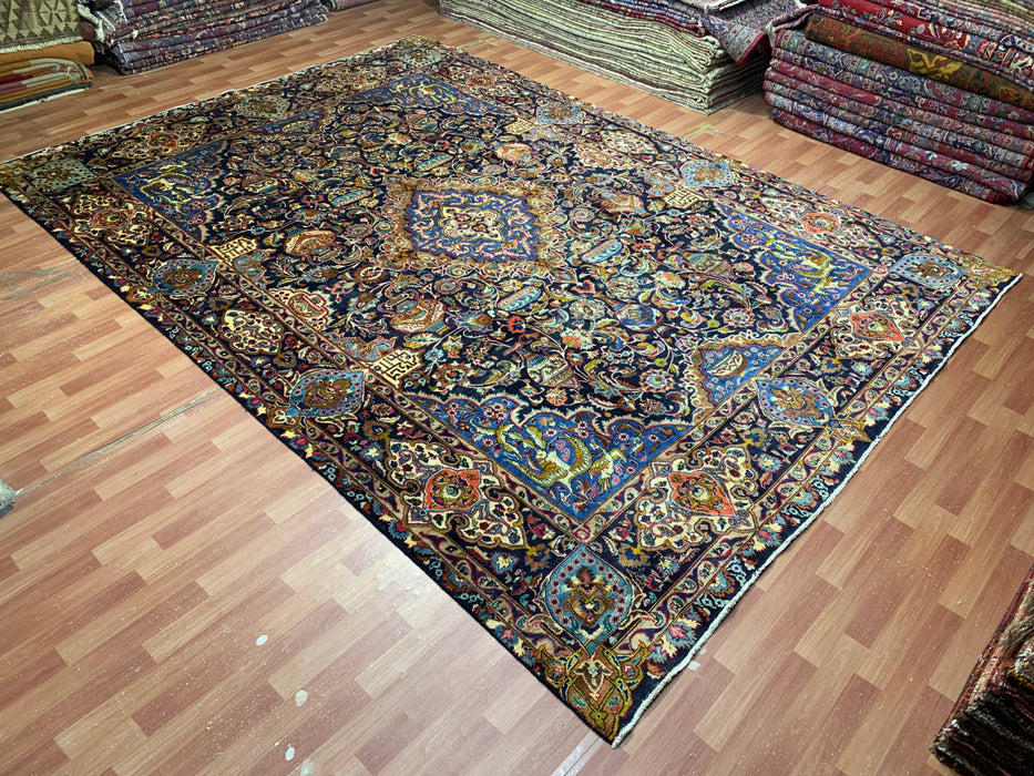 9'6" × 13'4" Hand-Knotted Wool Rug – Persian Floral Medallion Design