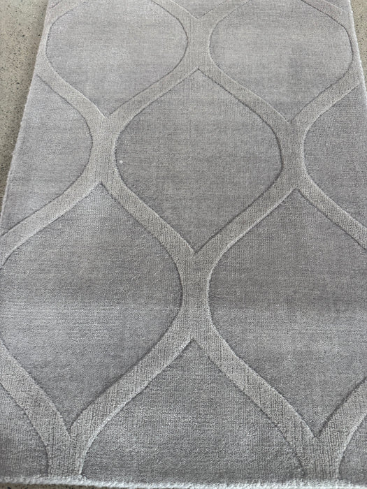 2'x3' 100% Wool Nepali Hand Knotted Area Rug