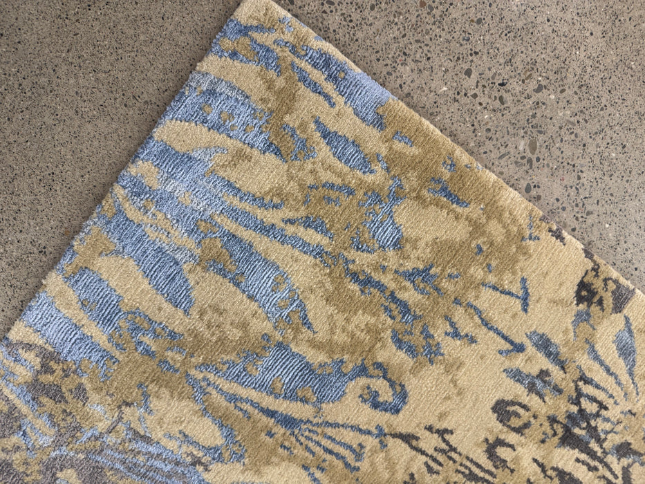 2'x3' 100% Wool Nepali Hand Knotted Area Rug