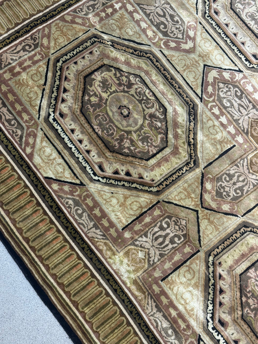 8’x10’ Hand-Knotted Persian-Style (Indo-Persian) Wool Area Rug- Multi/Green