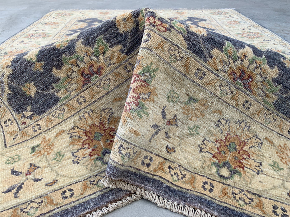 6'7 x 4'11 Hand-Knotted Peshawari Chobi Wool Rug - Gray Traditional Floral Area Rug - KBHM-585