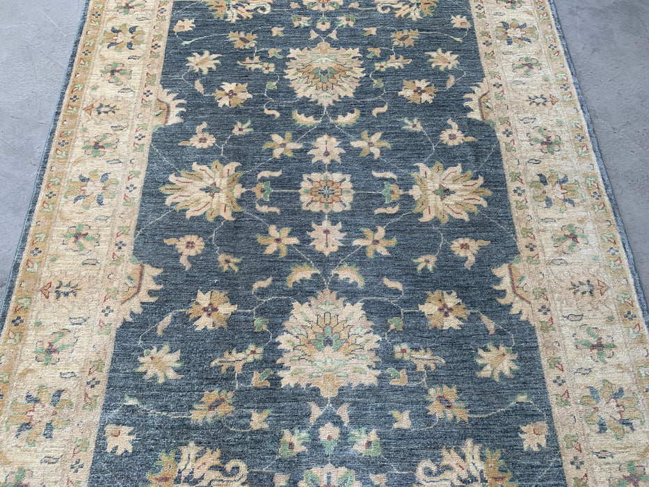 6'4 x 4'11 Hand-Knotted Peshawari Chobi Wool Rug - Gray Traditional Floral Area Rug - KBHM-588