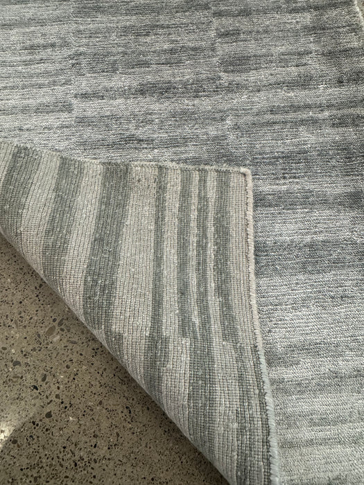 2'x3' 100% Wool Nepali Hand Knotted Area Rug