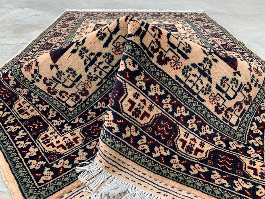 4'10 x 3'3 Hand-Knotted Peshawari Chobi Wool Rug - Ivory Tribal Geometric Area Rug - KBHM-636