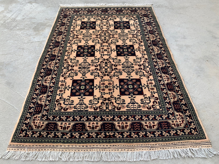 4'10 x 3'3 Hand-Knotted Peshawari Chobi Wool Rug - Ivory Tribal Geometric Area Rug - KBHM-636