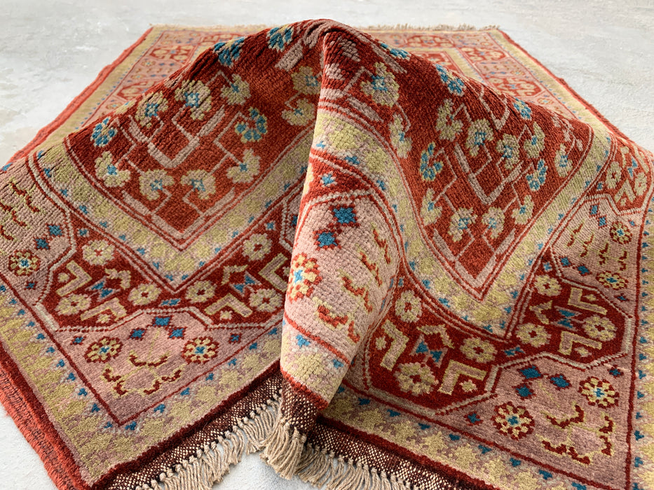 3'11 x 2'8 Hand-Knotted Peshawari Chobi Wool Rug - Red Tribal Geometric Accent Rug - KBHM-637