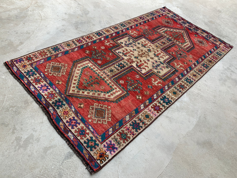 8'11 x 4'6 Hand-Knotted Persian Wool Rug - Coral Tribal Medallion Area Rug - KBHM-649