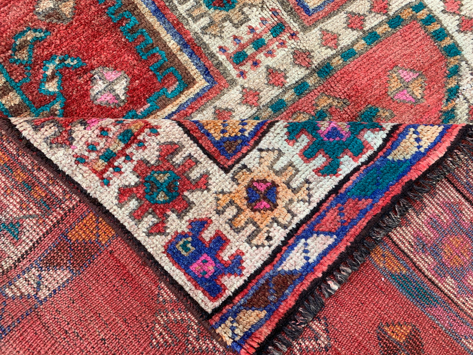 8'11 x 4'6 Hand-Knotted Persian Wool Rug - Coral Tribal Medallion Area Rug - KBHM-649